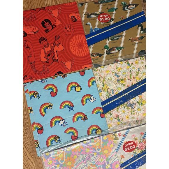 Vintage Wrapping Paper Lot Mixed Designs 1960s 1990s New Sheets Gift Wrap - Picture 4 of 7